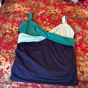 Lands' End Women's Teal, White, and Navy underwire tankini top